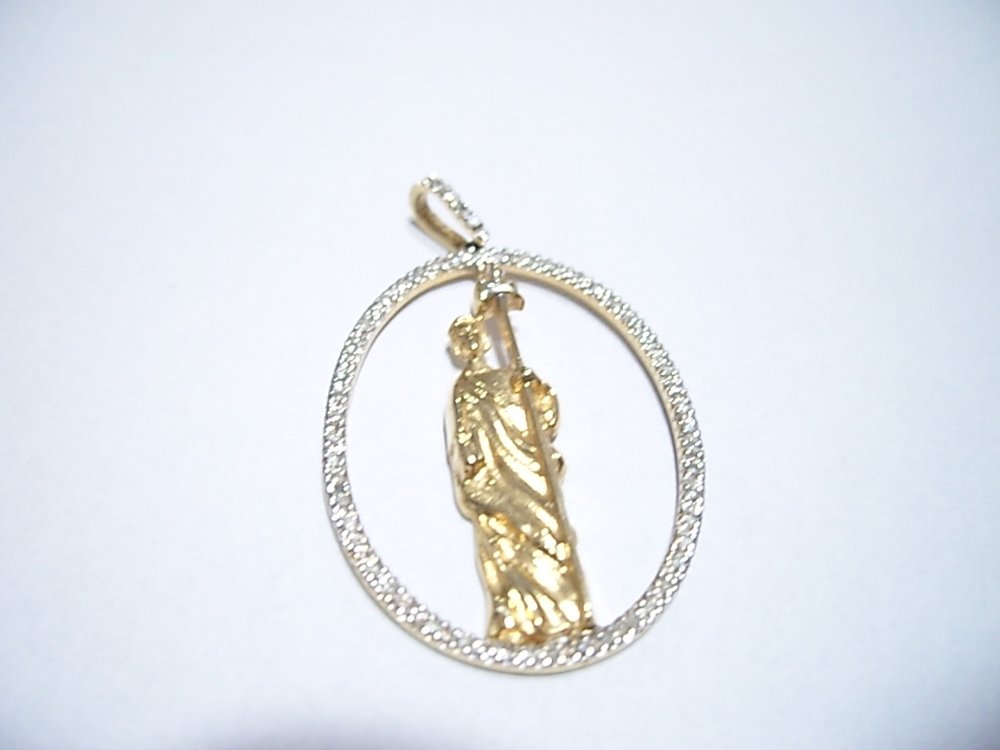 Pingente em Ouro 18k com Diamante