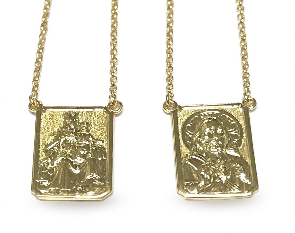 Escapulário em Ouro Amarelo 18k