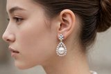 Brinco em Ouro 18k com Diamante e Pérola — vista 2