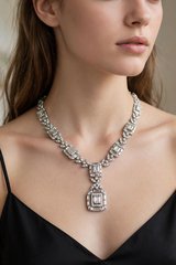 Colar Baguete em Ouro Branco 18k — vista 2